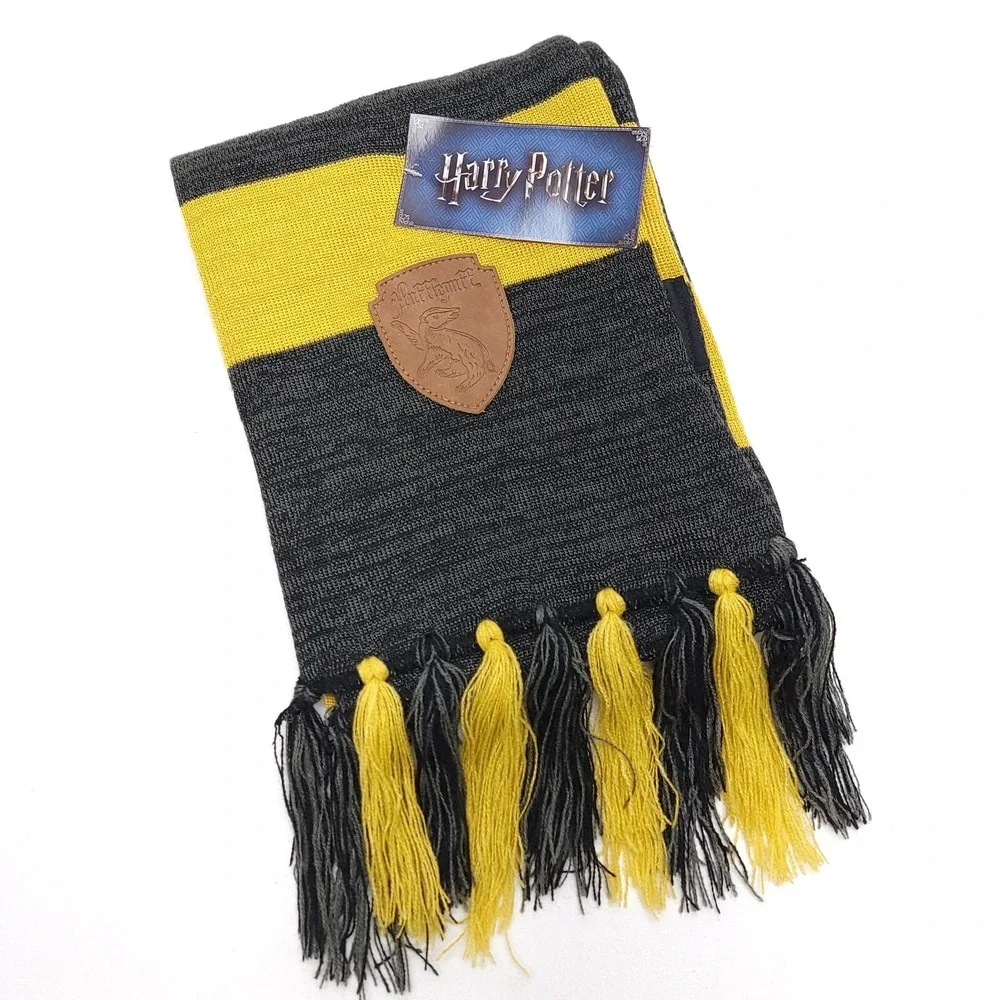 Harry Potter Hufflepuff Knit‎ Scarf One Size Loot Crate Exclusive New With Tags